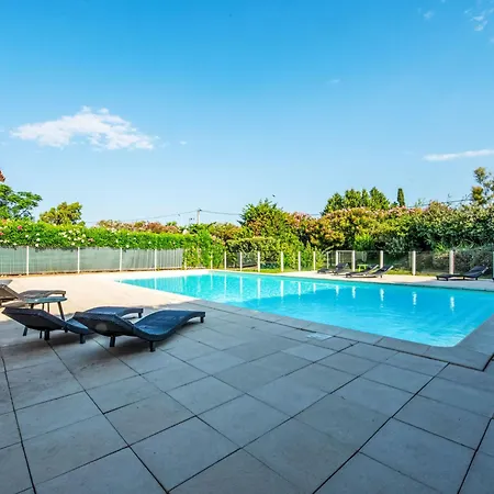 Apartamento Le Jardin D'artemis-2 By Interhome